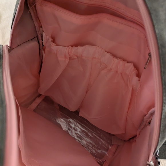 Minnie Mouse Diaper Bag - Picture 2 of 7